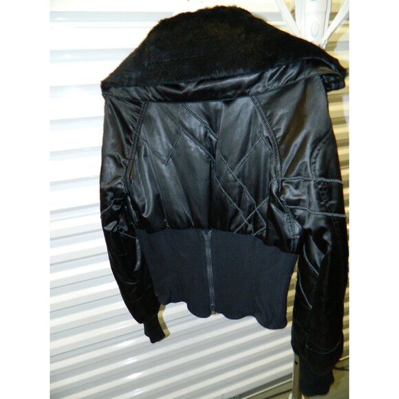 Christian Dior Black Satin & Faux Fur Cropped Jacket Size 6 Made In Italy - Picture 8 of 16